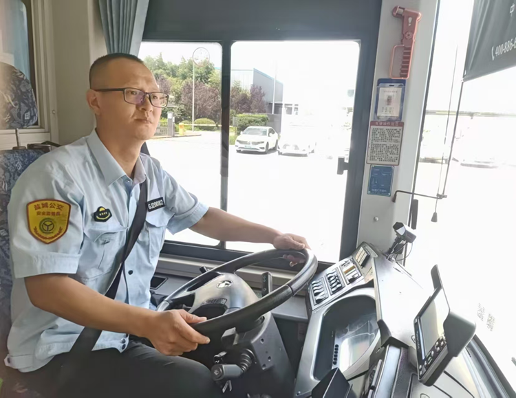 驾驶员:刘金祥1.png